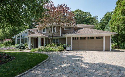 House in Muttontown, New York, United States 1