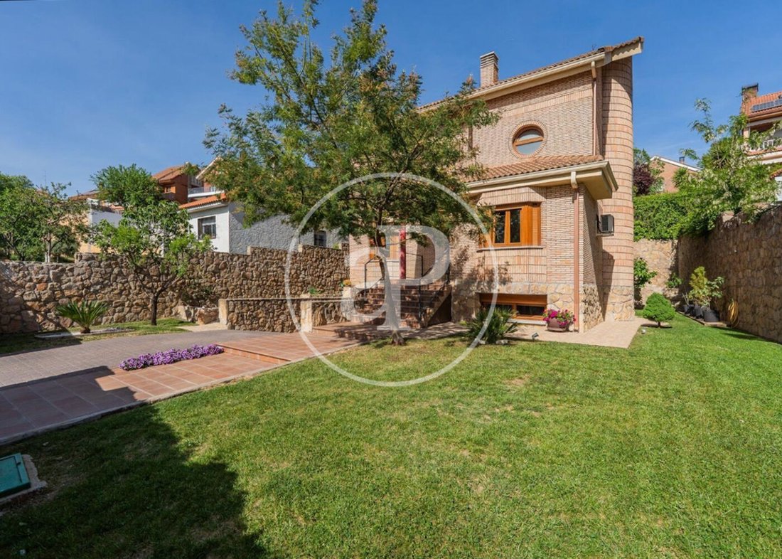 Villa in Cobena, Comunidad de Madrid, Spain 2 - 18991411