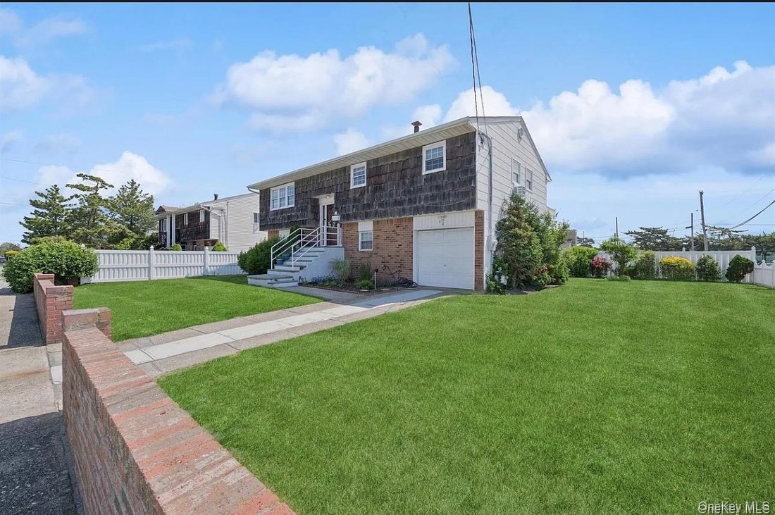 House in Atlantic Beach, New York, United States 2 - 18990985