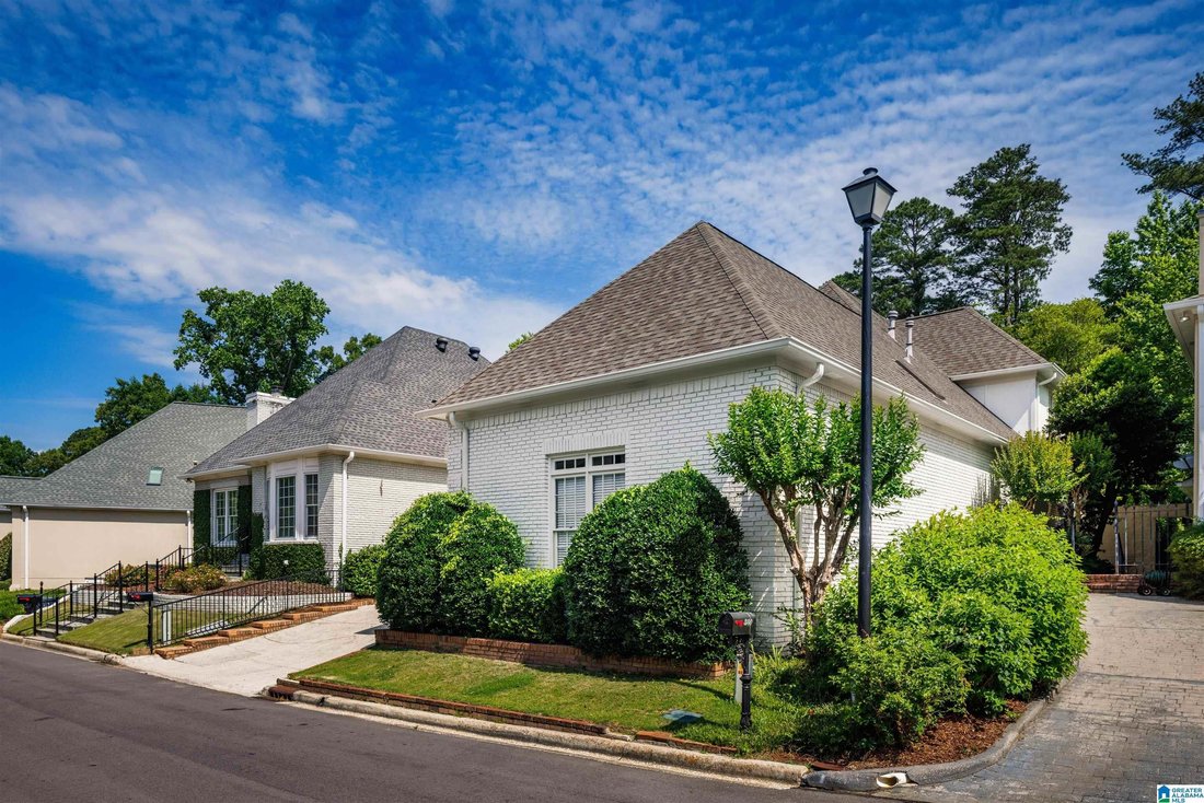 House in Mountain Brook, Alabama, United States 3 - 18991076