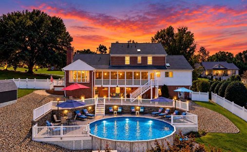 House in Fishersville, Virginia, United States 1