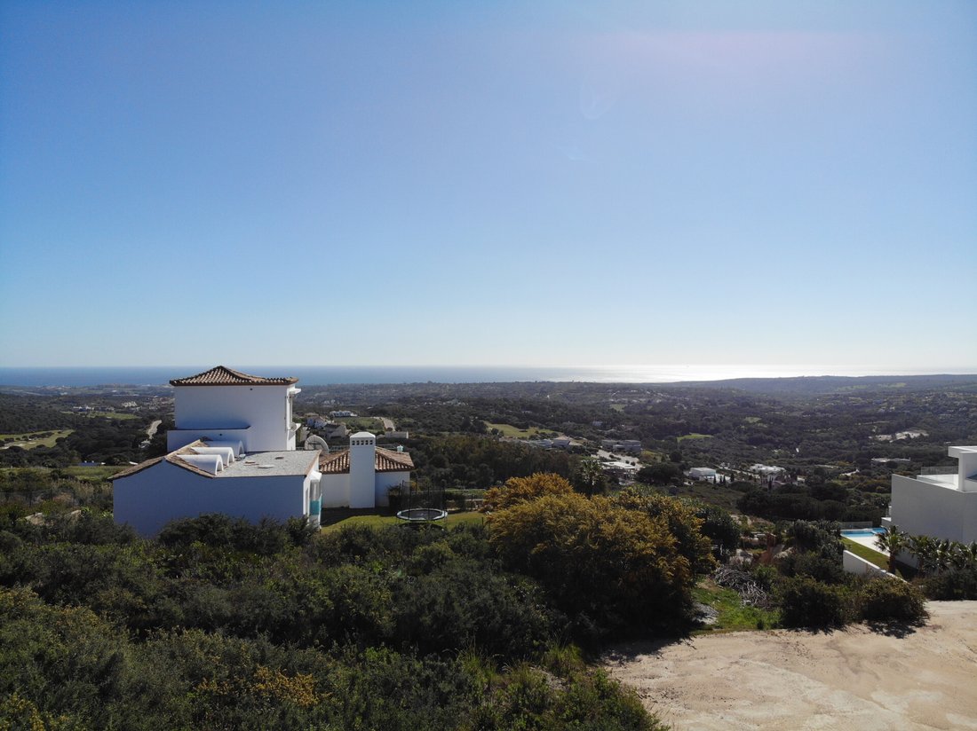 Land in Sotogrande, San Roque, Andalusia 1 - 18990836