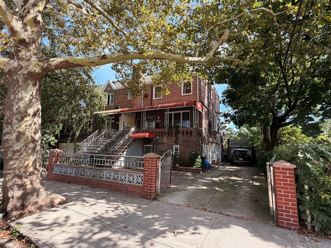 House in New York, New York, United States 1 - 18990994