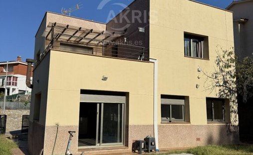 Casa en Lloret de Mar, Cataluña, España 1