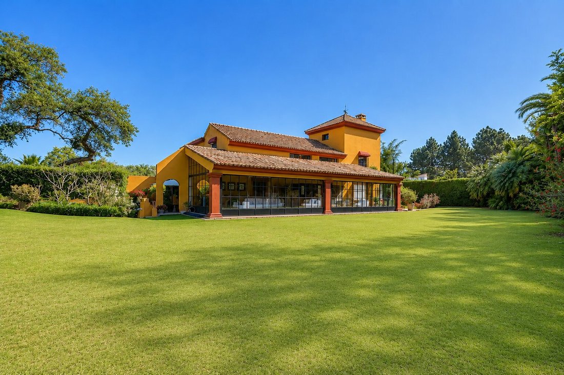 Villa in Sotogrande, San Roque, Andalusia 1 - 18990775