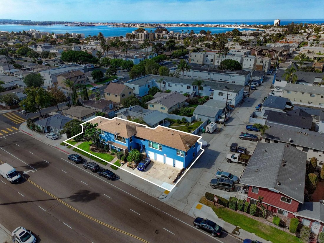 San Diego, California, United States 3 - 18990880