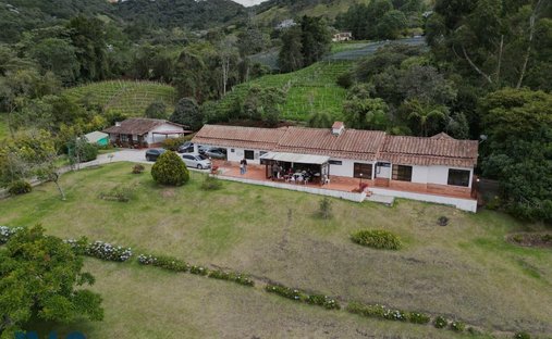 Finca in La Ceja, La Ceja, Colombia 1