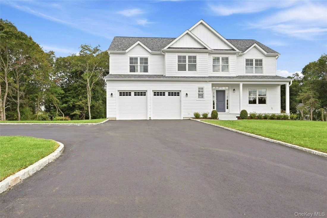 House in East Northport, New York, United States 2 - 18990983