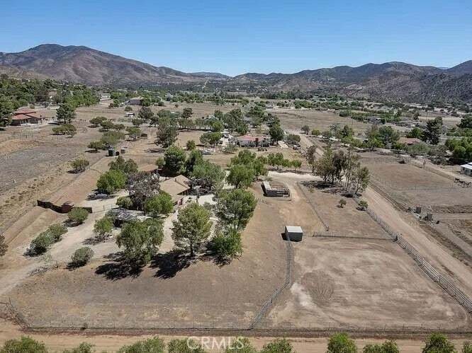 House in Santa Clarita, California, United States 4 - 18990876