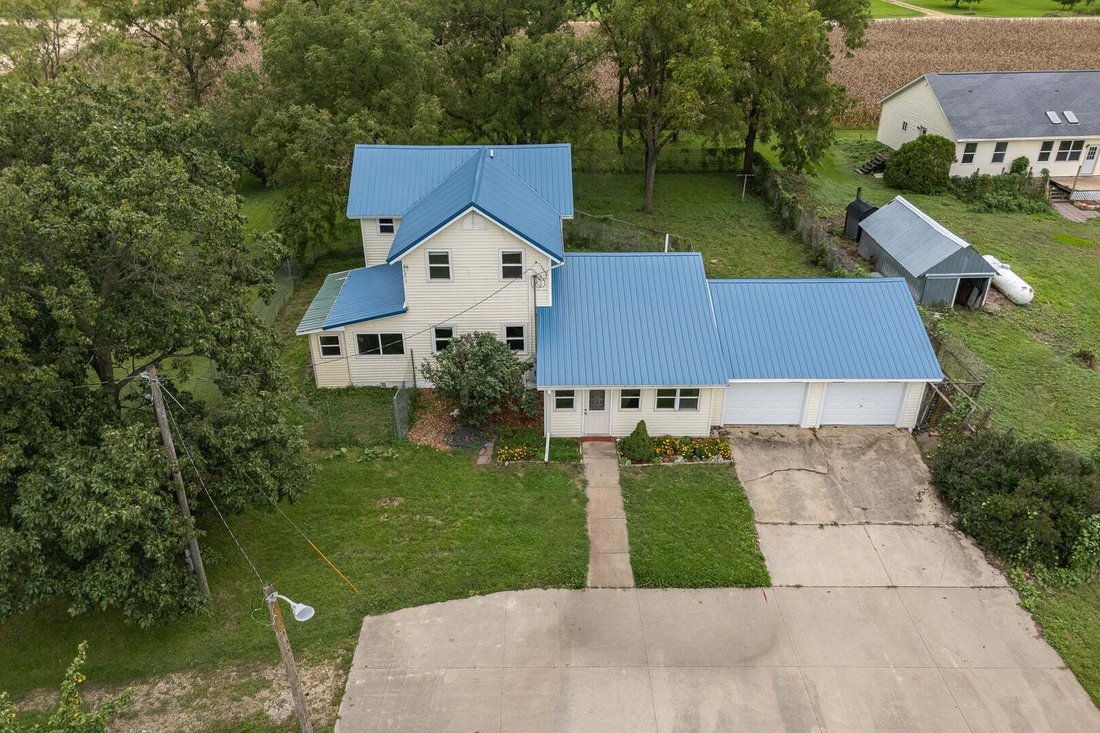 House in Calamus, Iowa, United States 1 - 18991199