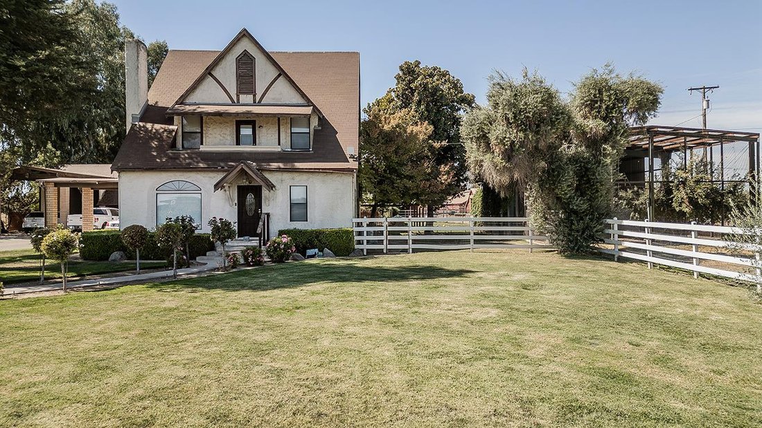 Selma, California, United States 1 - 18990768