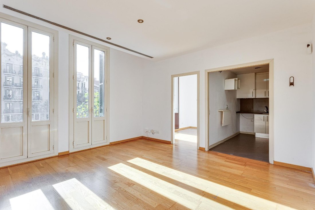 Apartment in Eixample, Barcelona, Spain 1 - 18991299