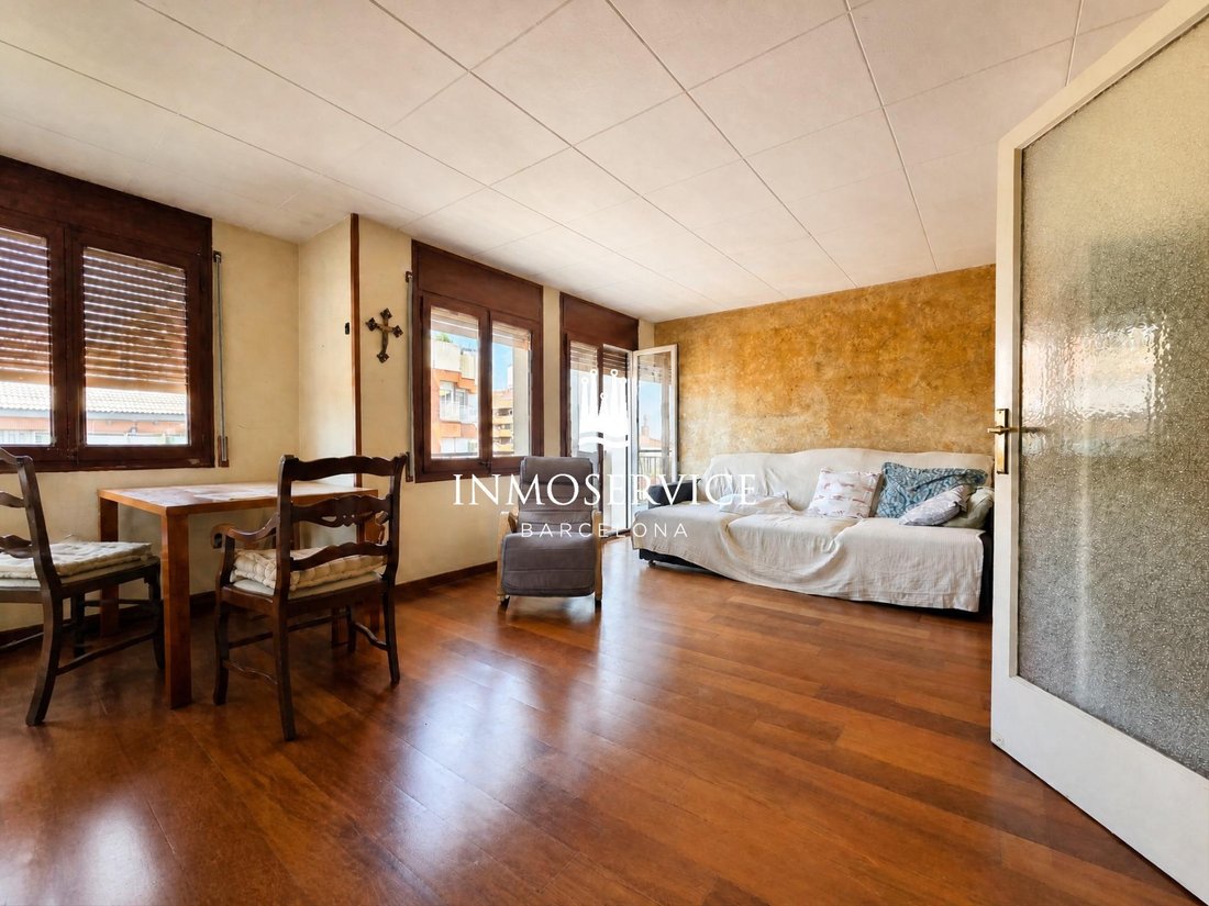 Apartment in Horta-Guinardó, Barcelona, Spain 5 - 18991344