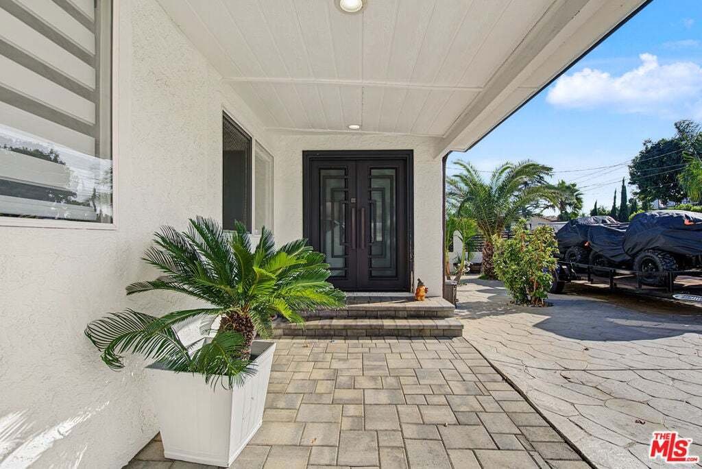 House in Los Angeles, California, United States 4 - 18990987