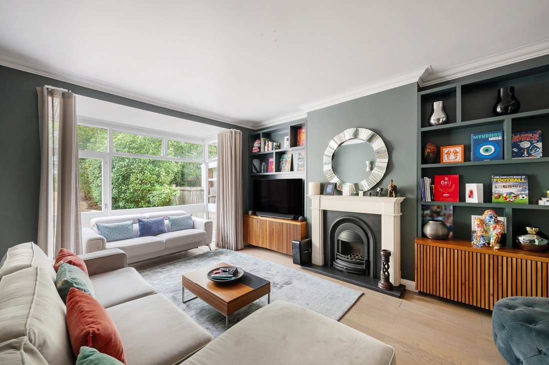 House in Brondesbury Park, Brent, England 2 - 18991033