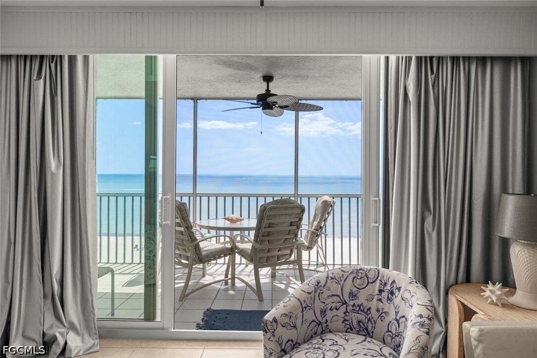 Condo in Fort Myers Beach, Florida, United States 5 - 18990779