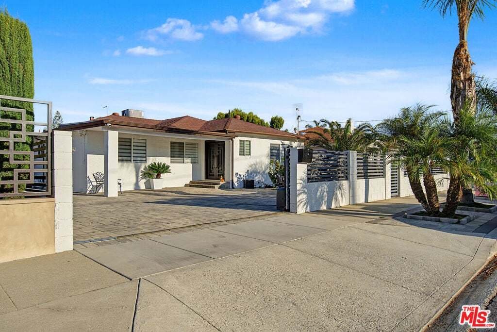 House in Los Angeles, California, United States 1 - 18990987