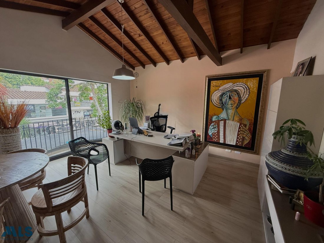 House in Medellín, Antioquia, Colombia 2 - 18991252