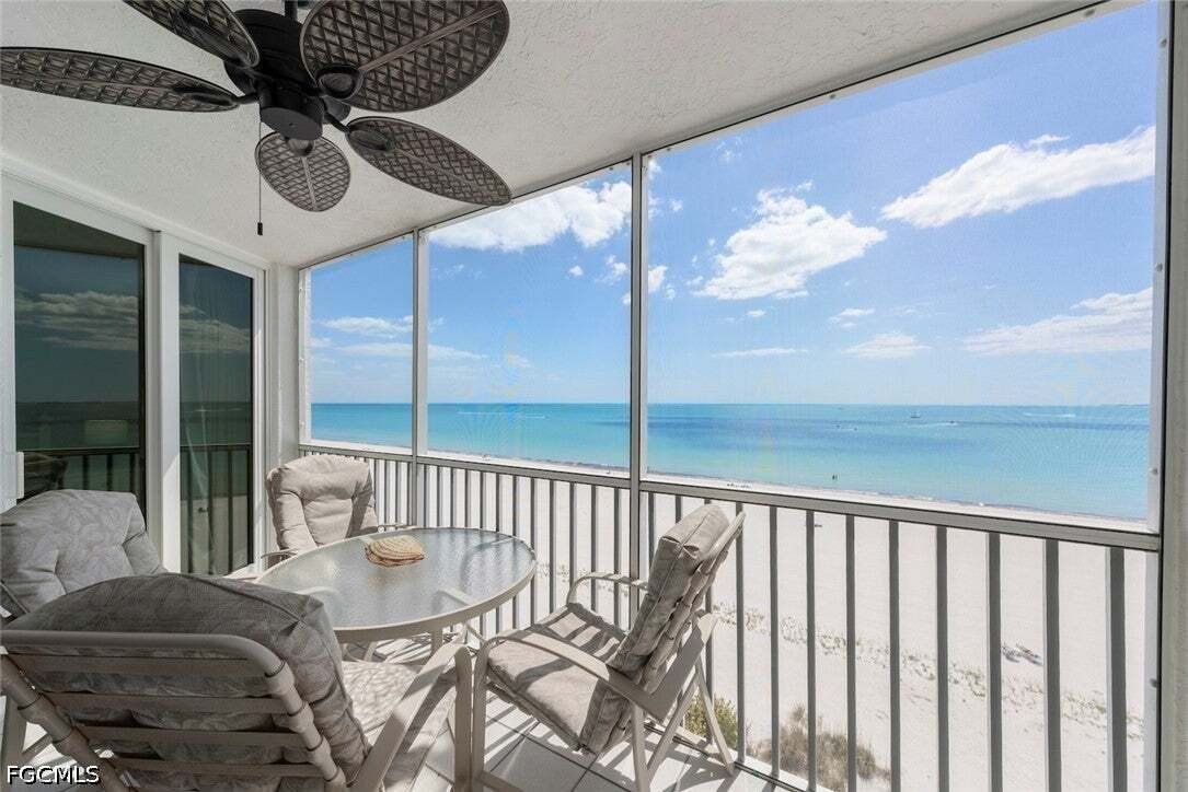 Condo in Fort Myers Beach, Florida, United States 2 - 18990779