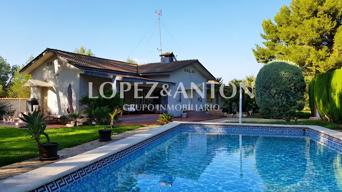 Villa in l'Eliana, Valencian Community, Spain 1 - 18991502