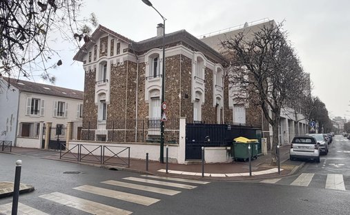 House in Petit Vanves, Malakoff, France 1