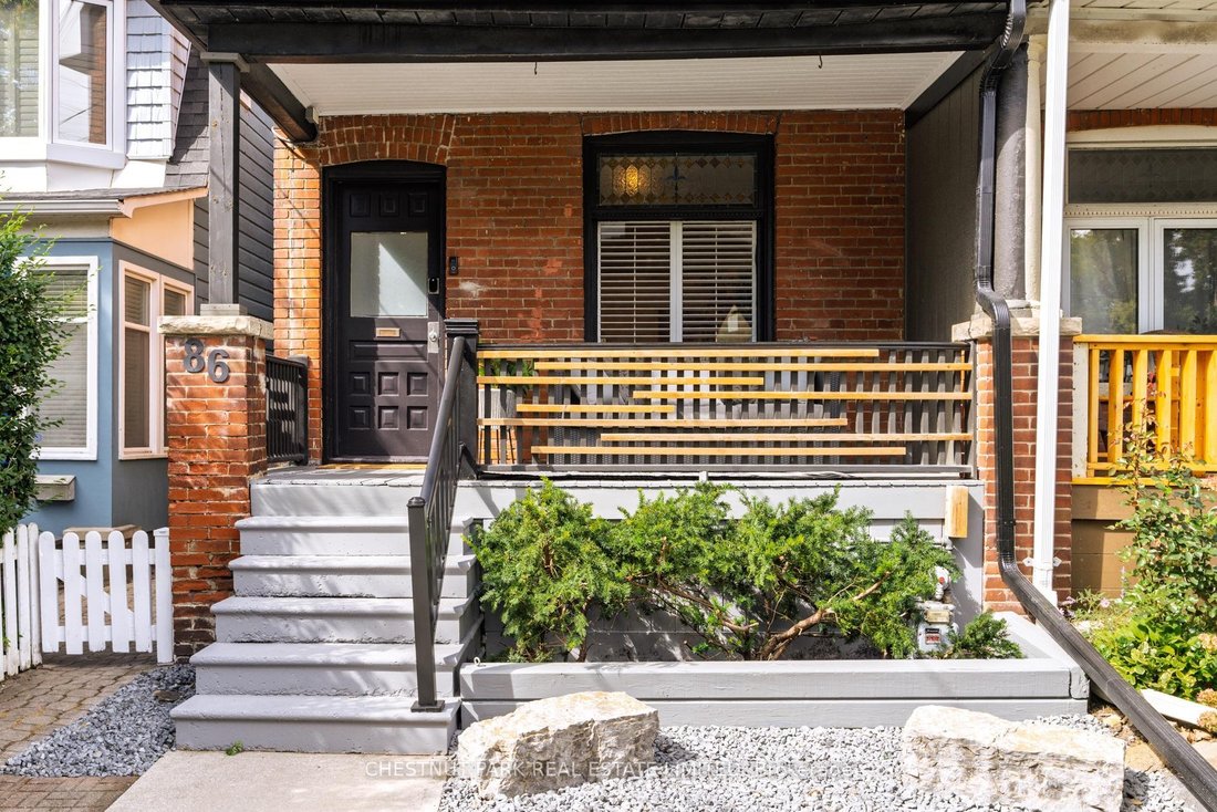 Villa in Toronto, Ontario, Canada 2 - 18991911