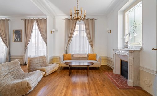House in Hector Berlioz, Maisons-Alfort, France 1