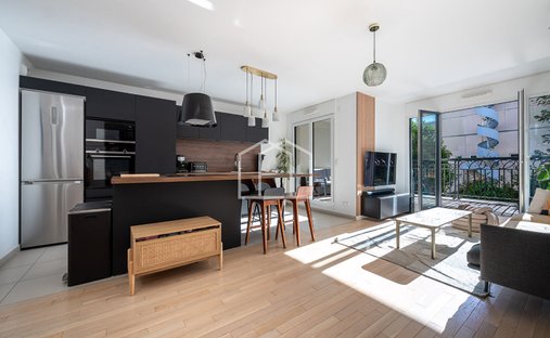 Appartamento a Altopiano Ovest, Suresnes, Francia 1
