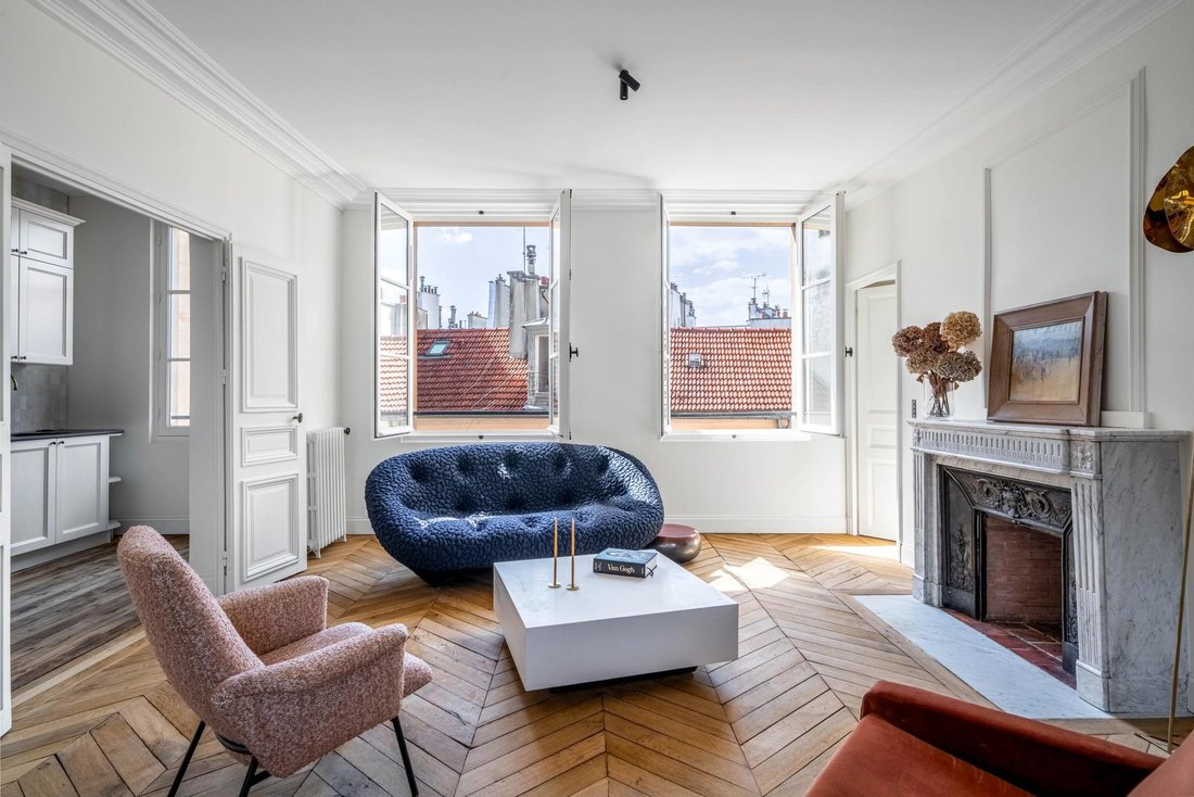 Apartment in Monnaie, Paris 6e Arrondissement, Paris 2 - 18991653