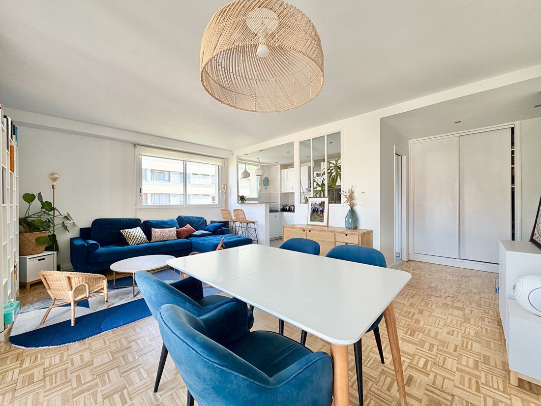 Apartment in Fontenay-sous-Bois, Ile-de-France, France 1 - 18991585