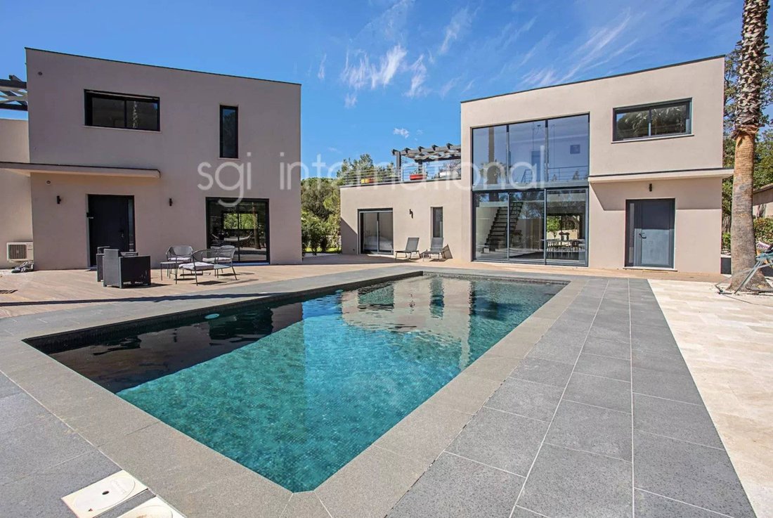 House in Le Plan, Cannes, France 2 - 16272472