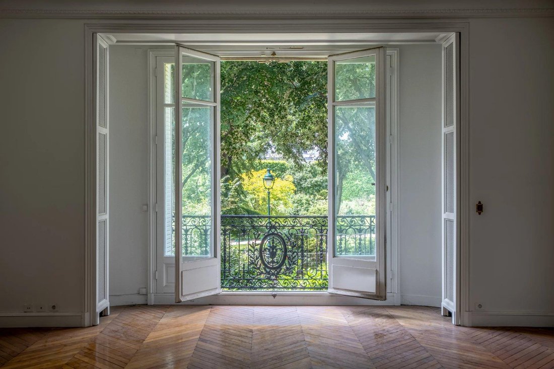 Apartment in Gros Caillou, Paris 7e Arrondissement, Paris 1 - 17260982