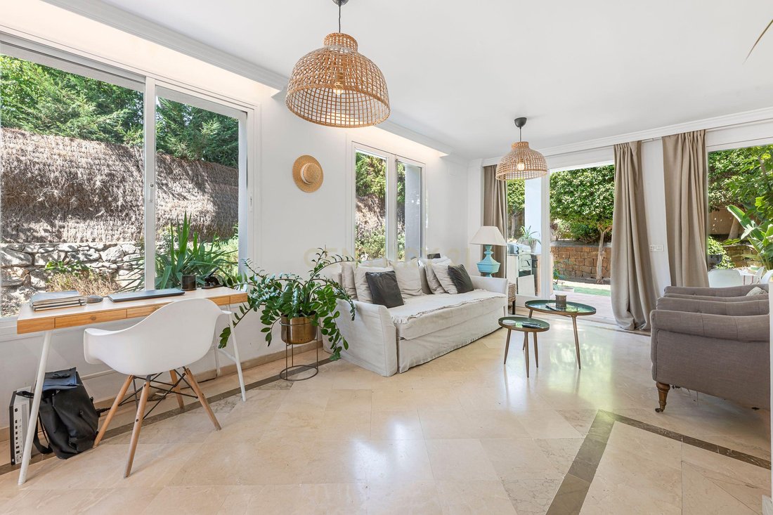 Villa in Nueva Andalucia, Marbella, Spain 5 - 18991448