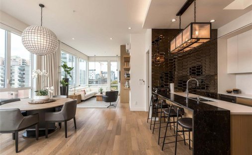 Condo in Victoria, British Columbia, Canada 1
