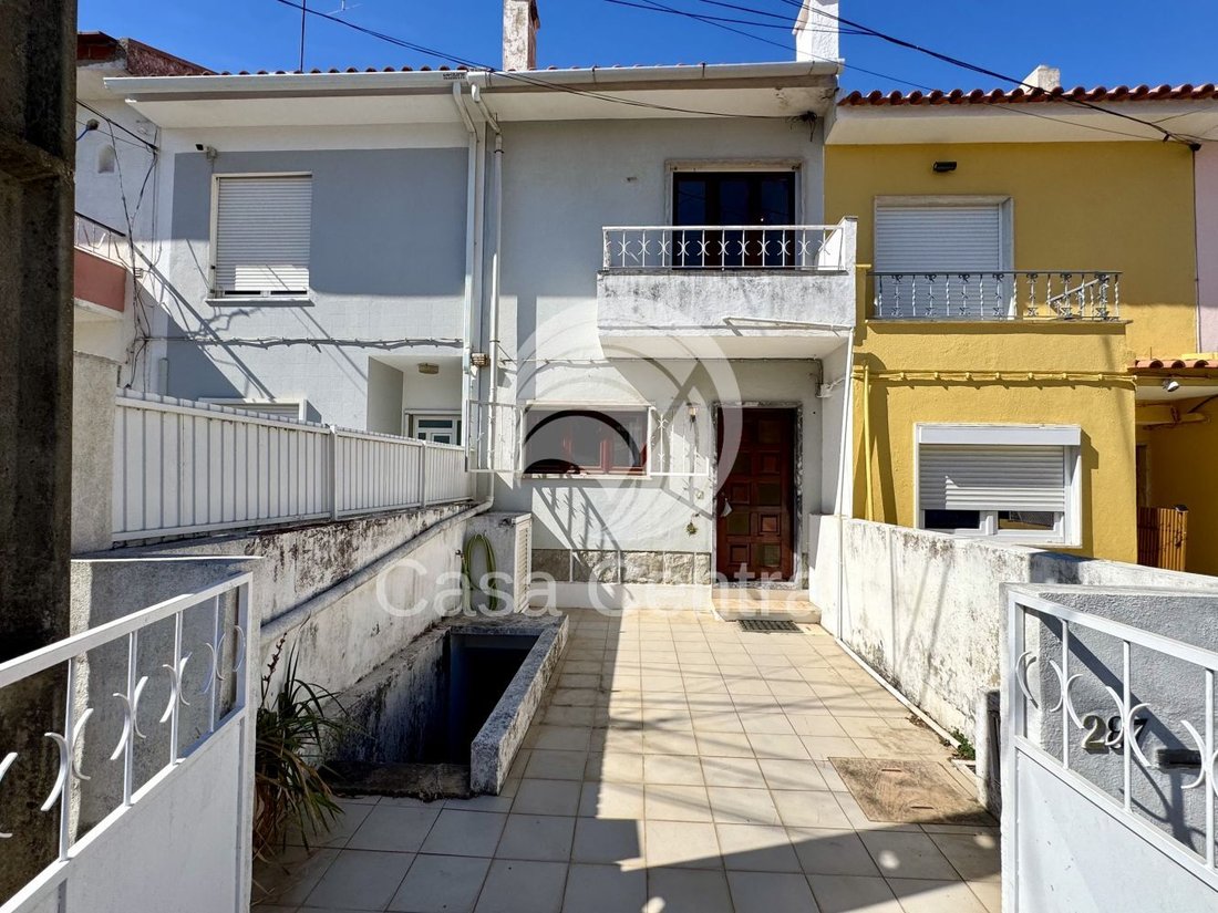 House in Cascais e Estoril, Lisbon, Portugal 1 - 18991572