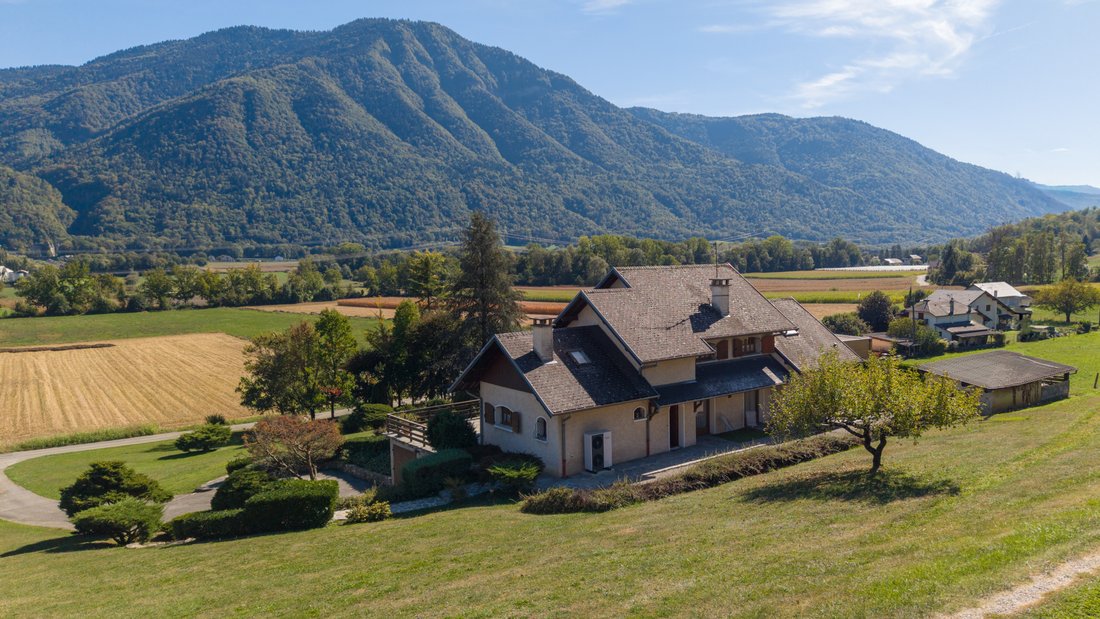 Estate in Dampierre, Bourgogne – Franche-Comté, France 1 - 18991361