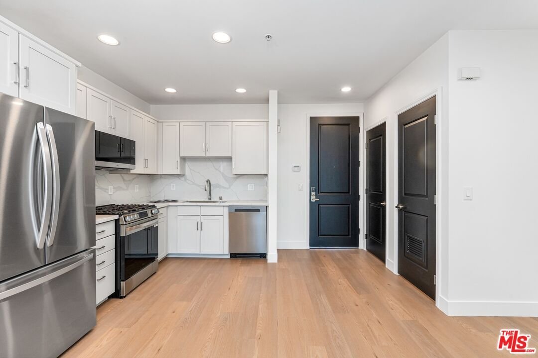 Condo in Los Angeles, California, United States 5 - 18991730
