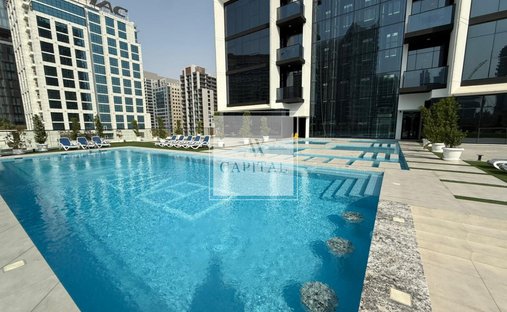 Apartment in Hadaeq Sheikh Mohammed Bin Rashid, Dubai, United Arab Emirates 1
