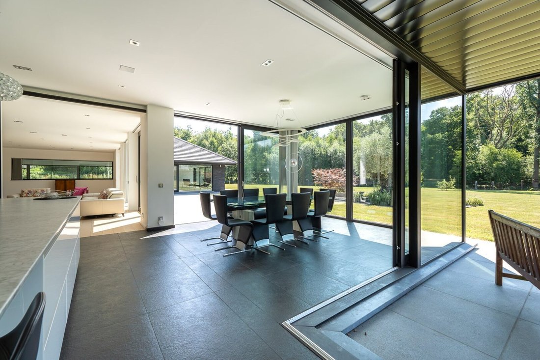 Villa en Bernissart, Región Valona, Bélgica 4 - 15897411