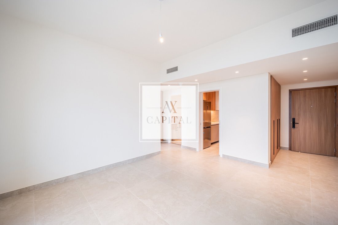Apartment in Jumeirah Beach Residence, Dubai, United Arab Emirates 2 - 18986534