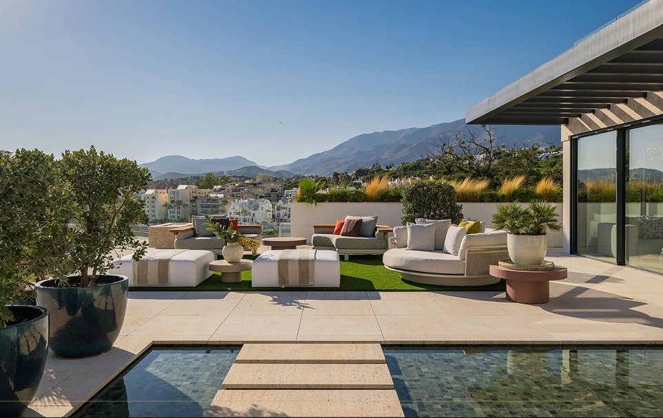Penthouse in Estepona, Andalusia, Spain 4 - 18991617