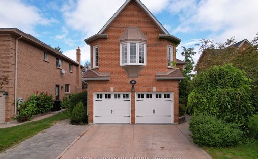 House in Barrie, Ontario, Canada 1
