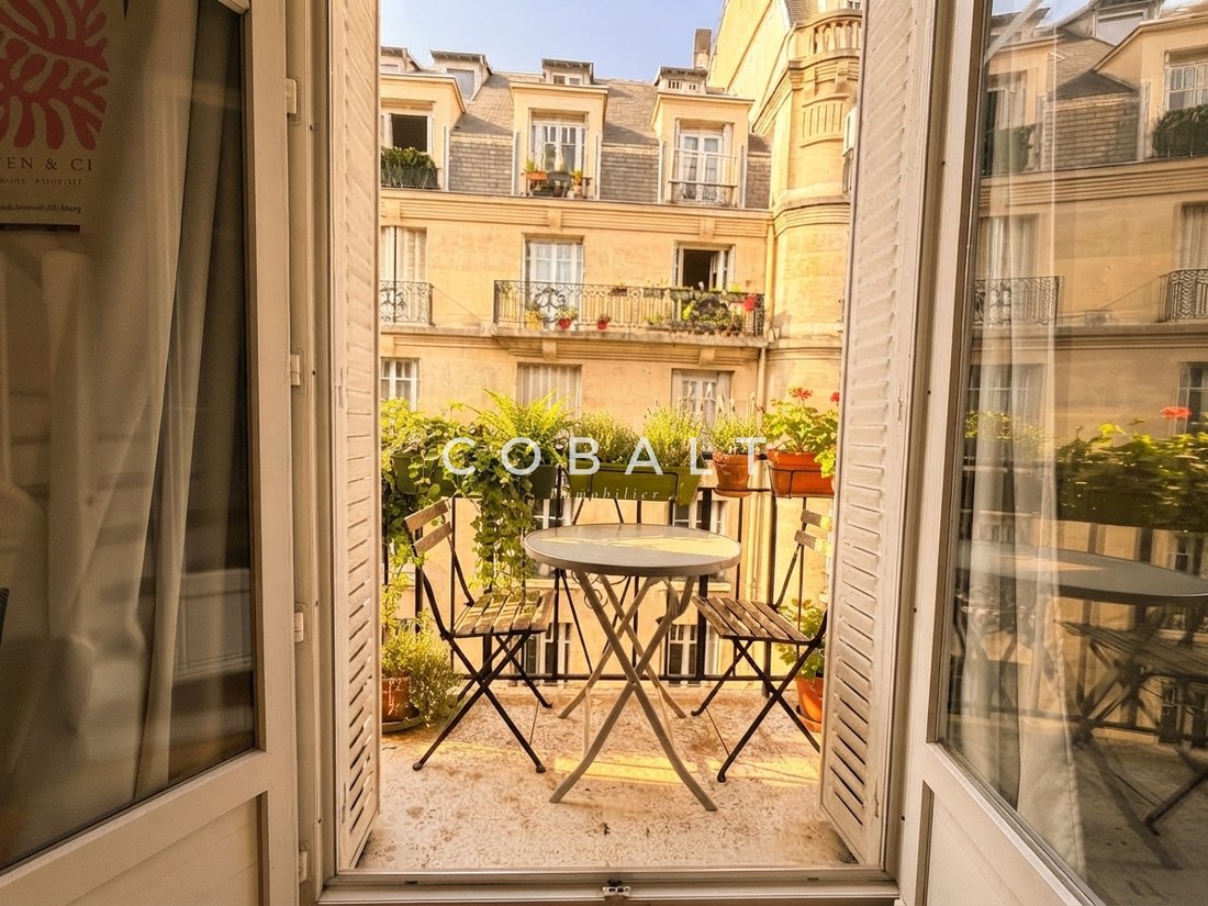 Apartment in Invalides, Paris 7e Arrondissement, Paris 1 - 18991410