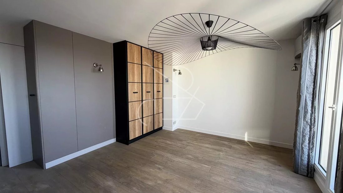 Apartment in Georges Brassens, Paris 15e Arrondissement, Paris 4 - 18991580