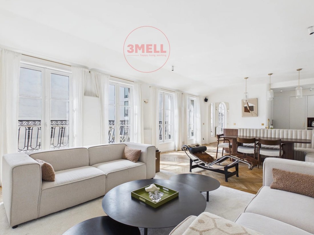 Apartment in Hoche-Friedland, Paris 8e Arrondissement, Paris 1 - 18991602