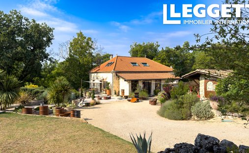 Country House in Saint-Beauzeil, Occitania, France 1