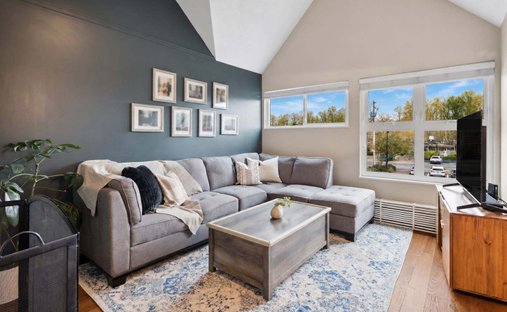 Condo in Delta, British Columbia, Canada 1