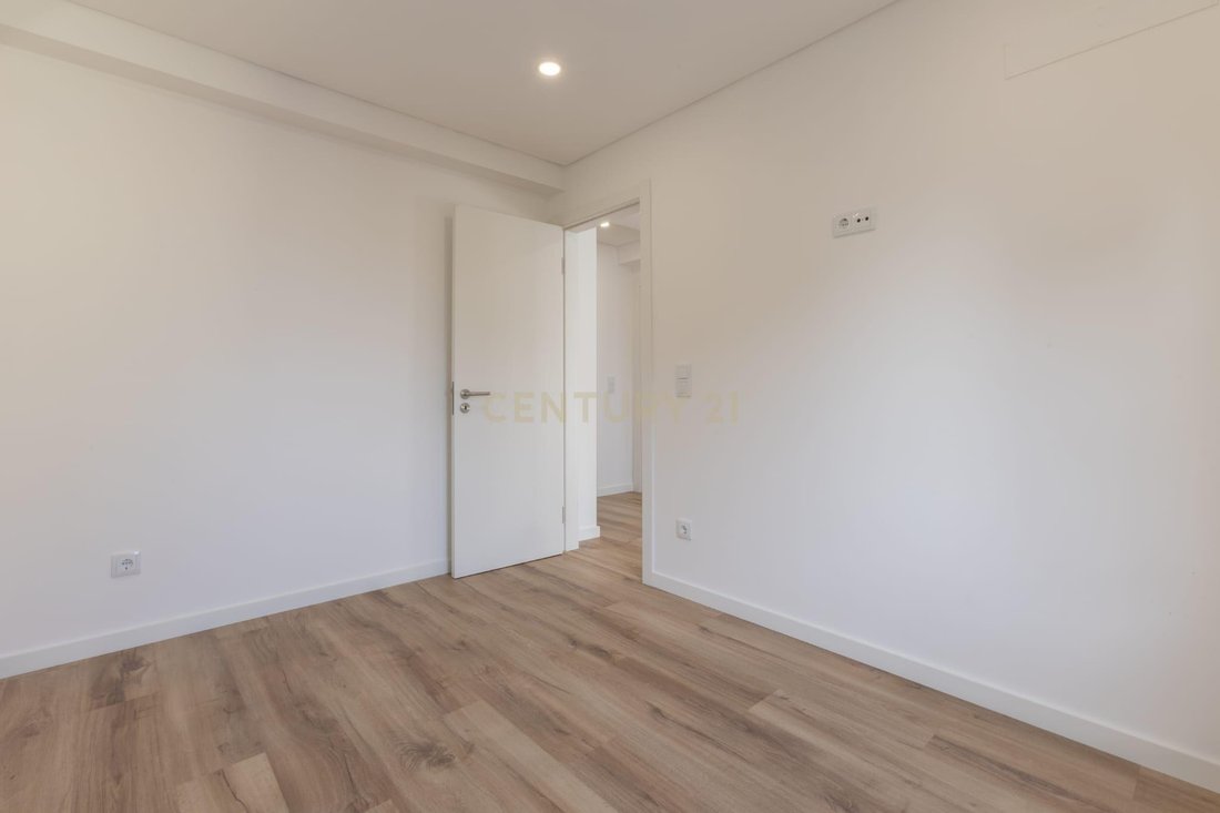 Apartment in Olivais, Lisbon, Portugal 2 - 18991534