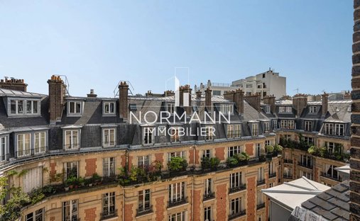 Apartment in Saint Philippe du Roule, Paris 8e Arrondissement, Paris 1