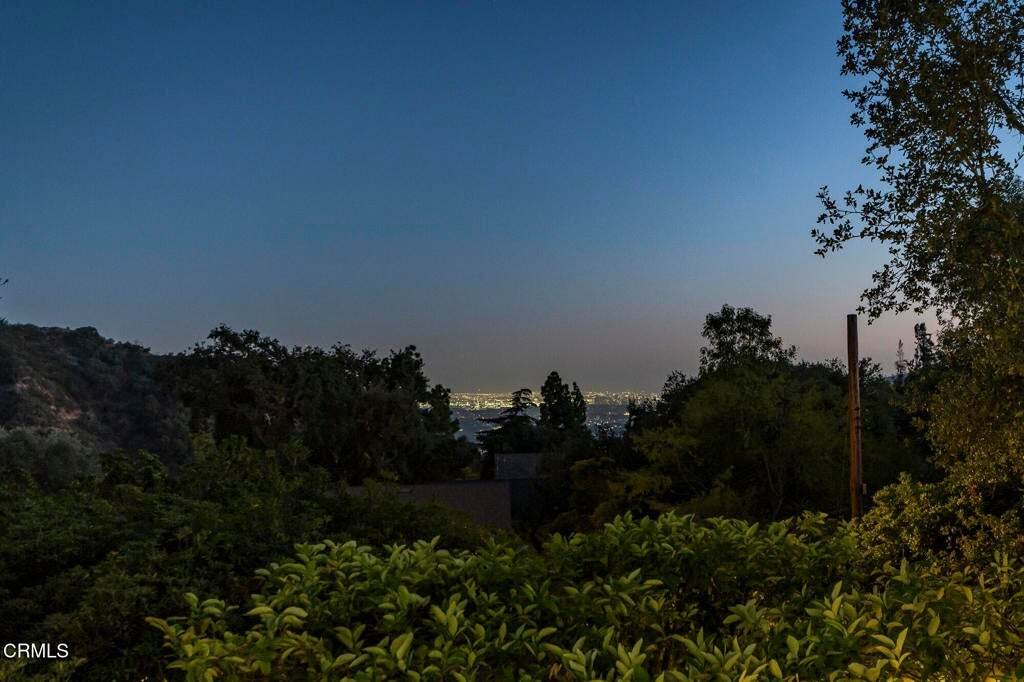 House in Glendale, California, United States 5 - 18991484